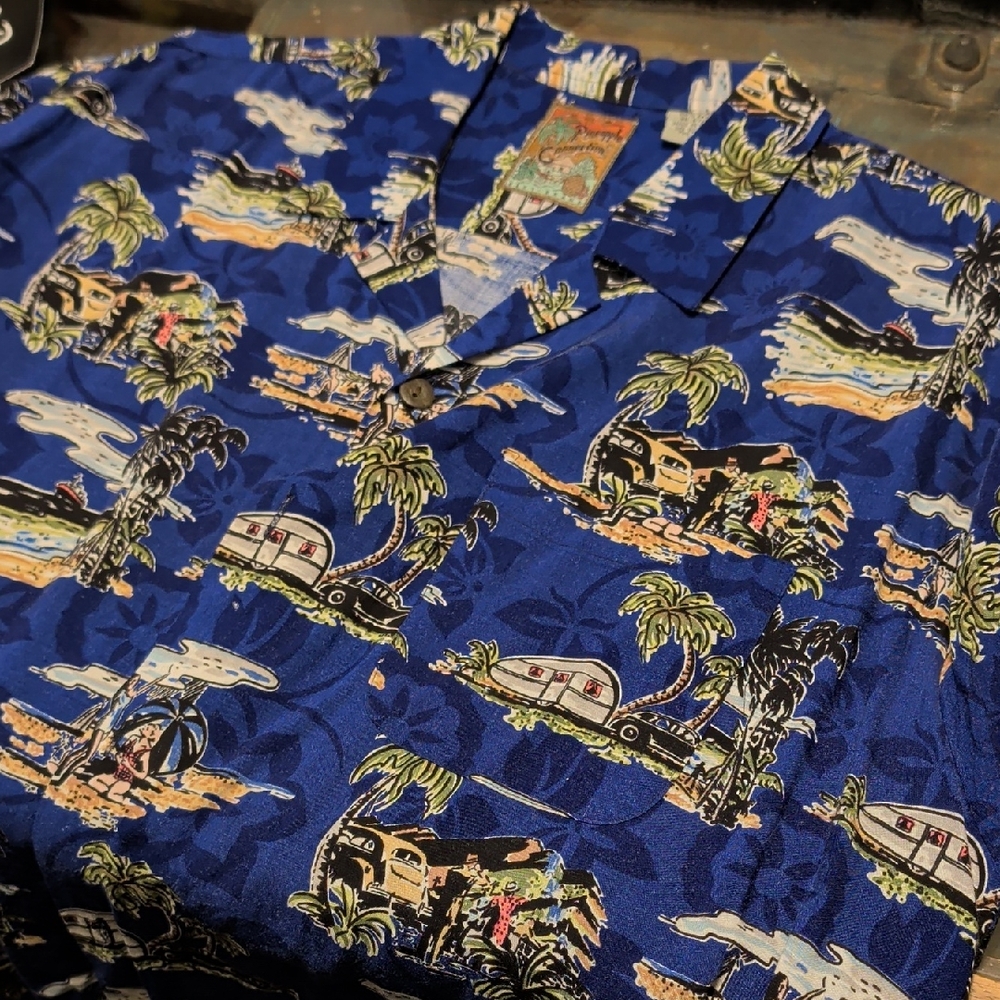 Blue Tropical Print Men's Casual Button Down Shirt